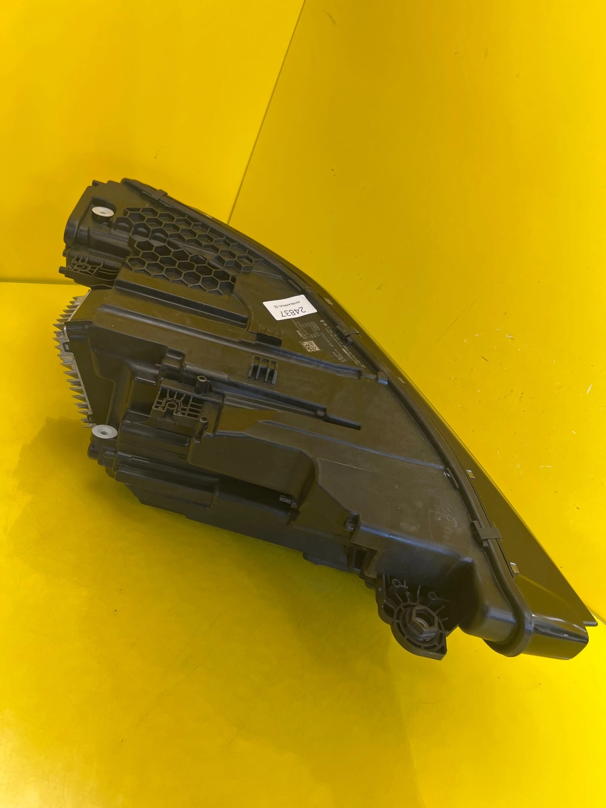 Phare gauche Audi E-Tron 4KE Digital Matrix 4KE941035D Autolamps 3 Phare gauche Audi E-Tron 4KE Digital Matrix 4KE941035D