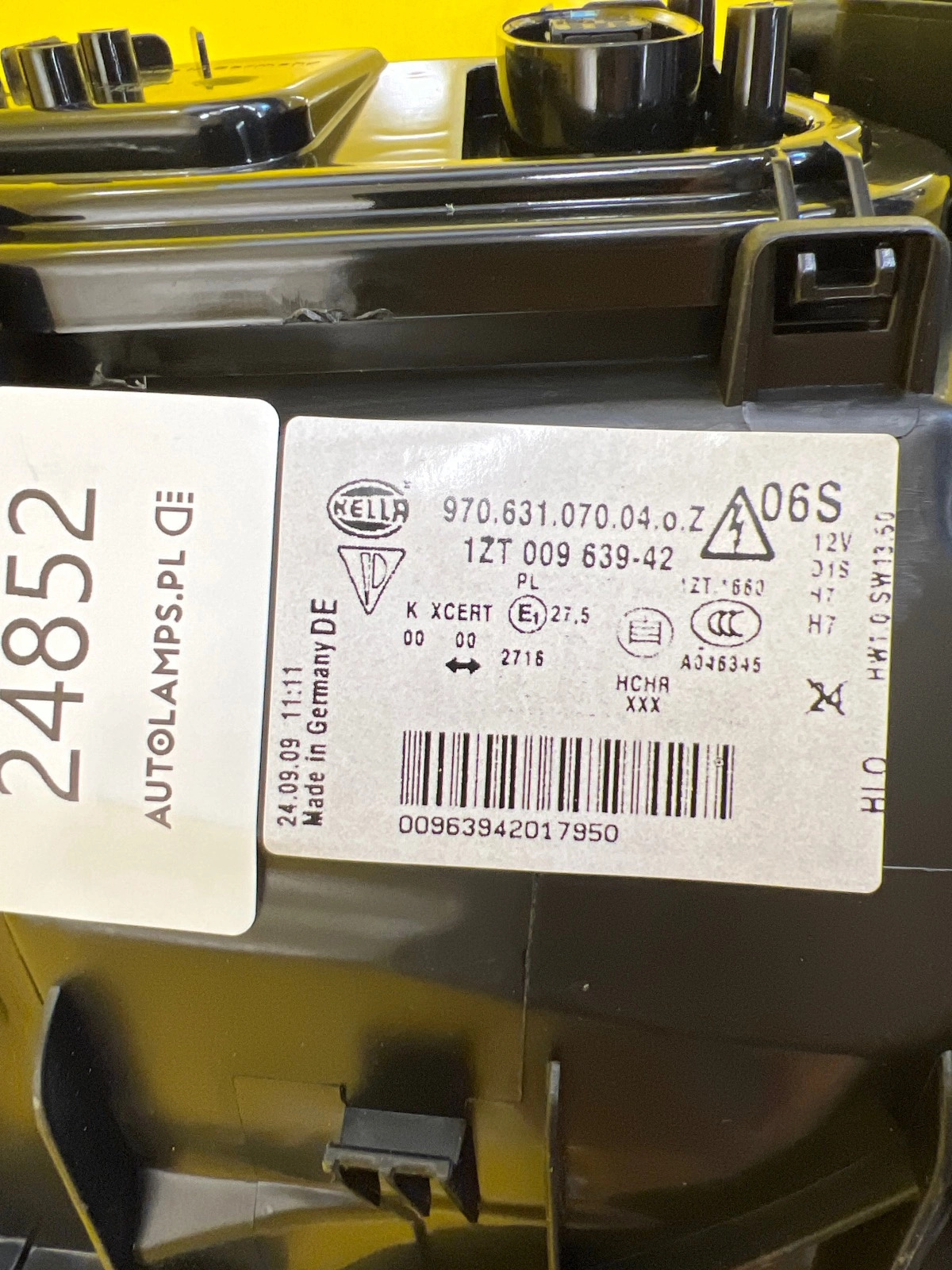 Phare droit Porsche Panamera 970 09-13 Xenon Led 97063107004 Autolamps 2 Phare droit Porsche Panamera 970 09-13 Xenon Led 97063107004