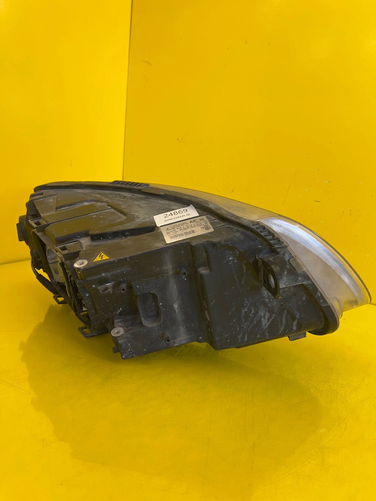 Phare gauche Audi A6 C6 4F0 Bi-Xenon 4F0941003 Autolamps 4 Phare gauche Audi A6 C6 4F0 Bi-Xenon 4F0941003