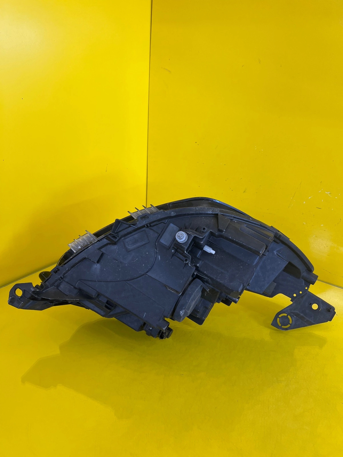 Phare gauche Peugeot 208 Led 19- 73313327 9833036380 Autolamps 5 Phare gauche Peugeot 208 Led 19- 73313327 9833036380