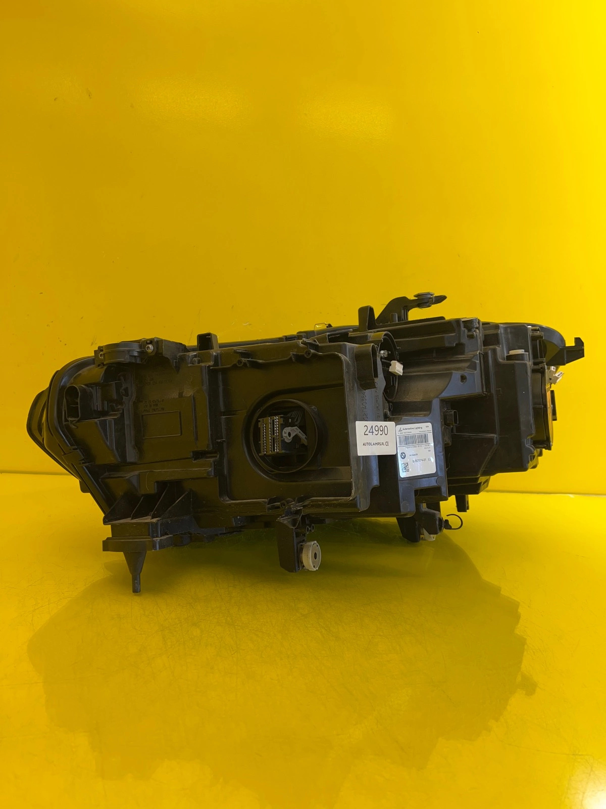 Phare droit BMW X5 G05 X6 G06 Laser Shadow Line 8082574-01 Autolamps 3 Phare droit BMW X5 G05 X6 G06 Laser Shadow Line 8082574-01