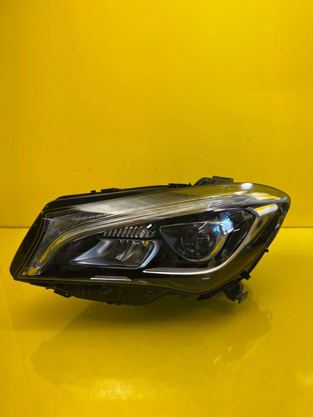 Phare gauche Mercedes CLA W117 Lift Full Led High Performance A1178206761 Autolamps Phare gauche Mercedes CLA W117 Lift Full Led High Performance A1178206761