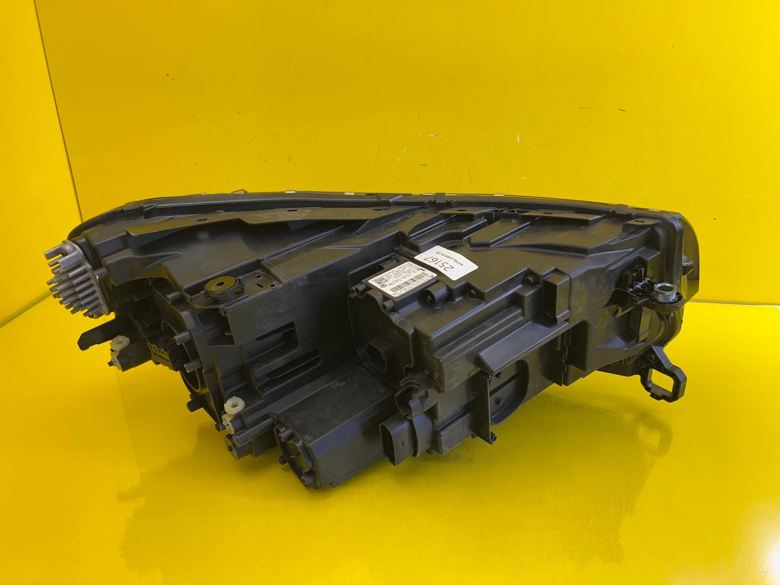 Phare avant gauche VW Tiguan III Full Led 571941035C Autolamps 3 Phare avant gauche VW Tiguan III Full Led 571941035C