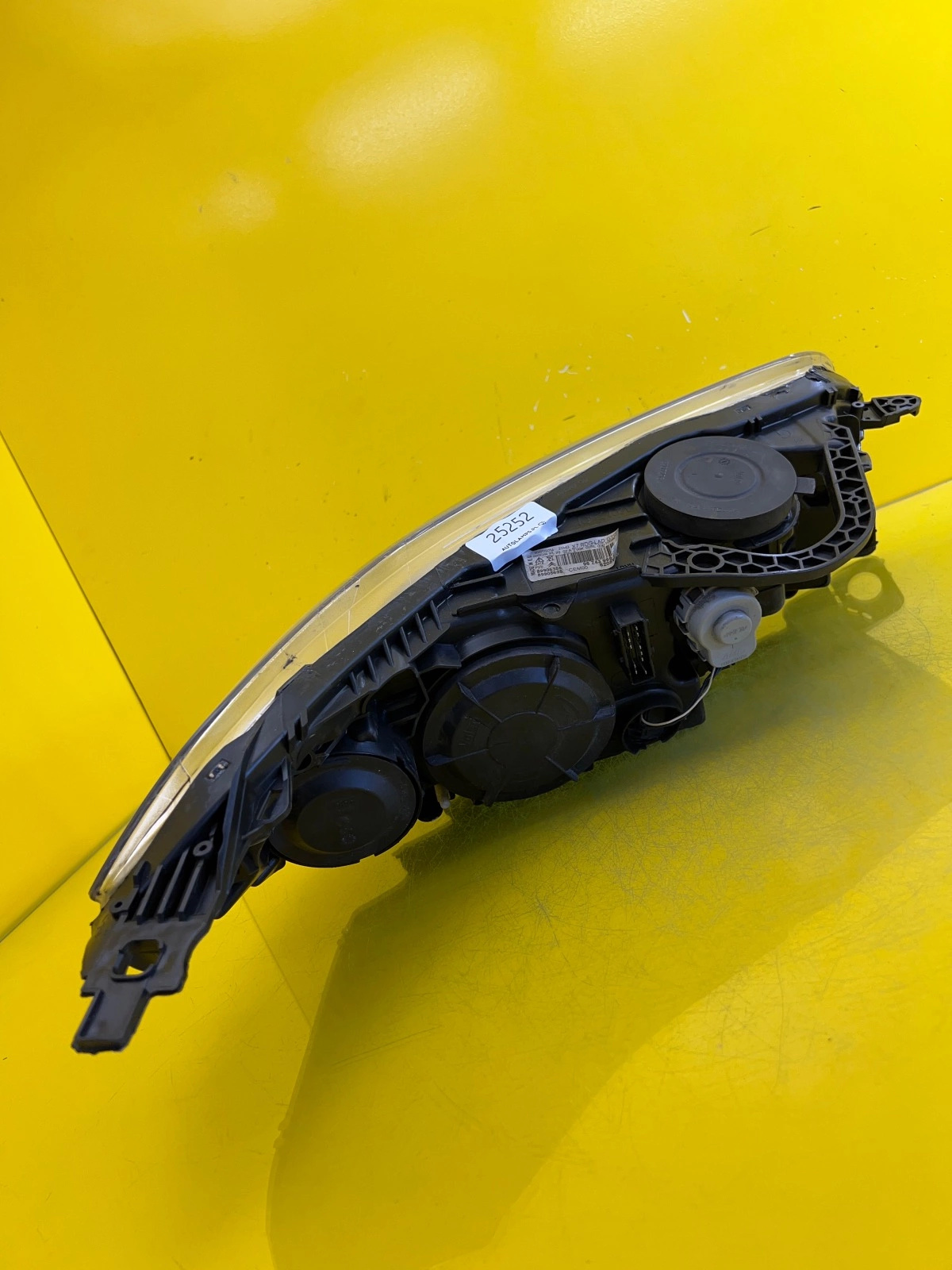 Phare gauche Citroen C5 III X7 Lift 11-17 Xenon 9674399580 Autolamps 4 Phare gauche Citroen C5 III X7 Lift 11-17 Xenon 9674399580