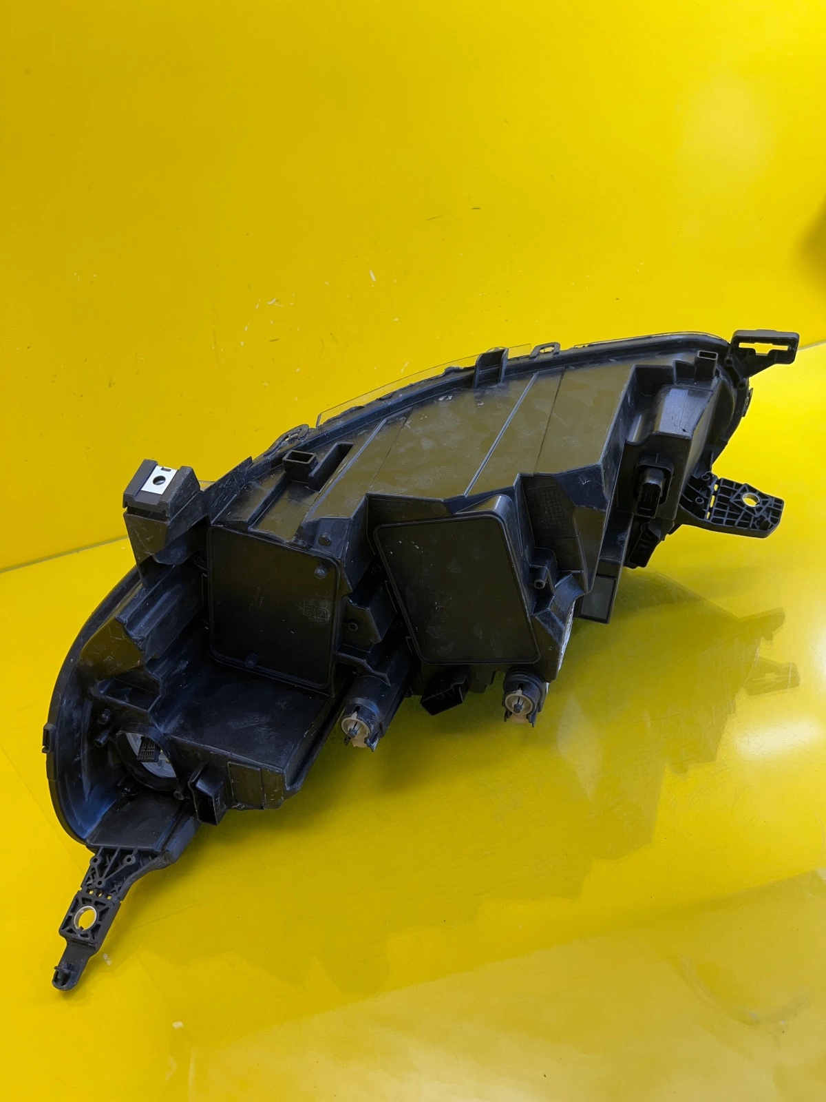 Phare avant droit Opel Vivaro C Zafira D Lift Full Led 9847209880 Autolamps 6 Phare avant droit Opel Vivaro C Zafira D Lift Full Led 9847209880