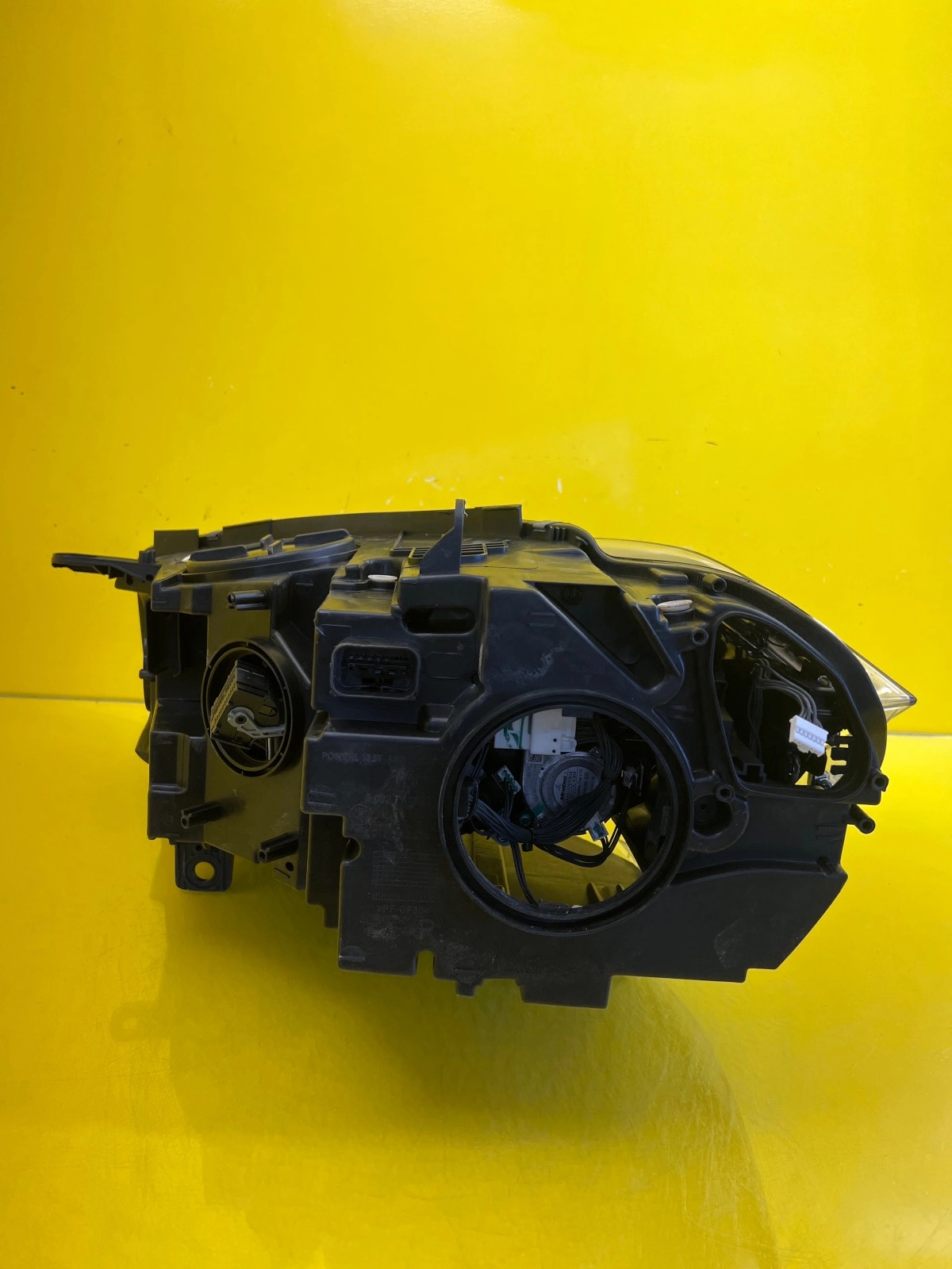 Phare droit Bmw X5 F15 X6 F16 Adaptive Led 7214852 Autolamps 5 Phare droit Bmw X5 F15 X6 F16 Adaptive Led 7214852