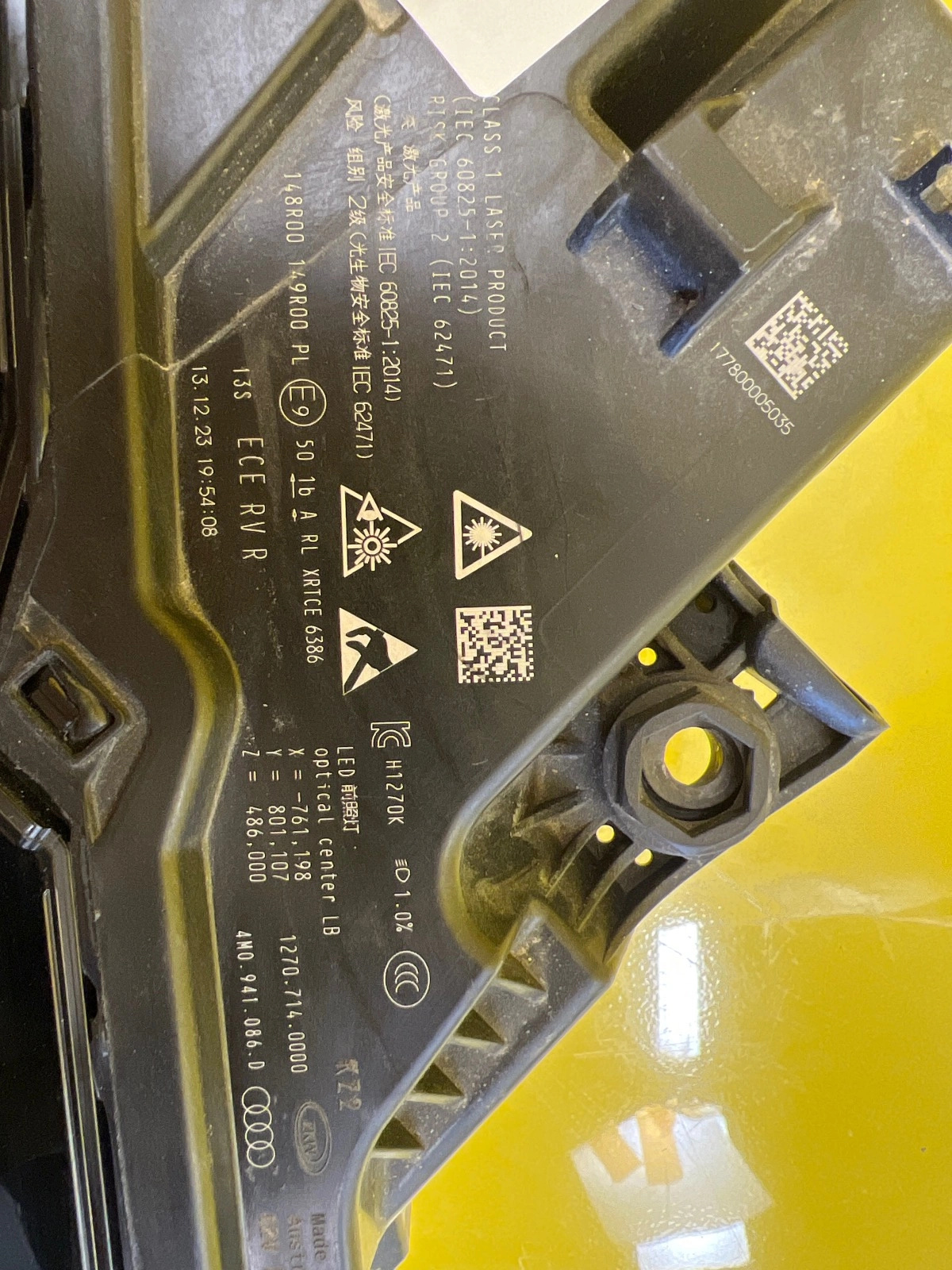 Phare droit Audi Q7 4M Lift II Laser 4M0941086D 2024- Autolamps 4 Phare droit Audi Q7 4M Lift II Laser 4M0941086D 2024-