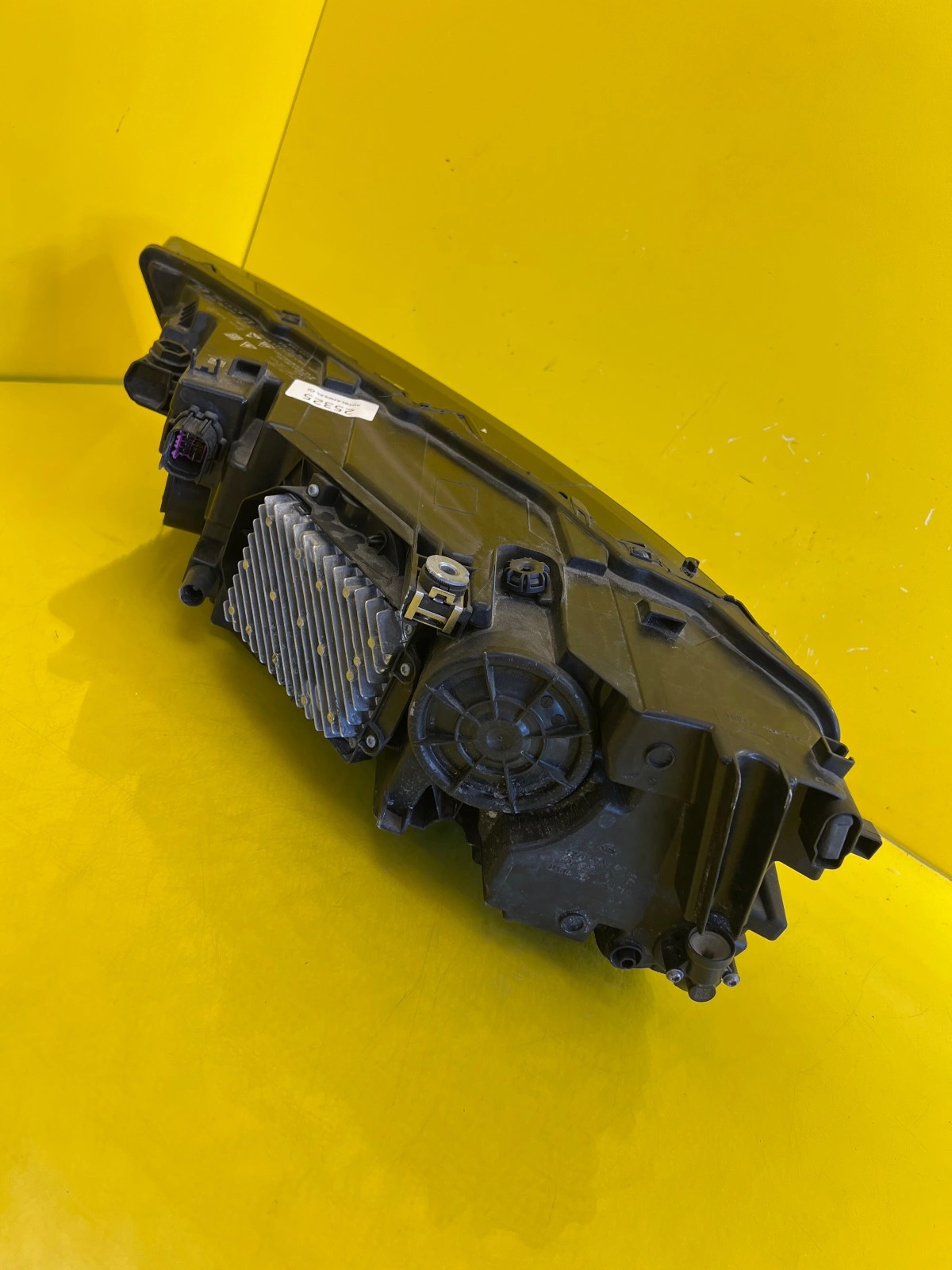 Phare droit Audi Q7 4M Lift II Laser 4M0941086D 2024- Autolamps 6 Phare droit Audi Q7 4M Lift II Laser 4M0941086D 2024-