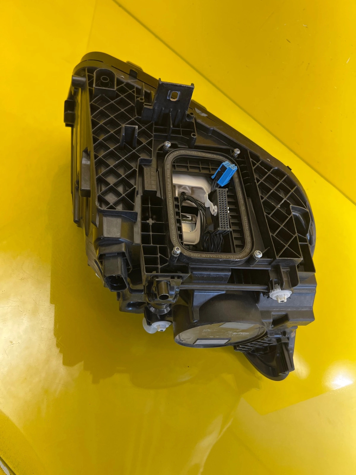 Phare gauche Mercedes Classe B W247 Full Led Multibeam A2479061304 Autolamps 5 Phare gauche Mercedes Classe B W247 Full Led Multibeam A2479061304