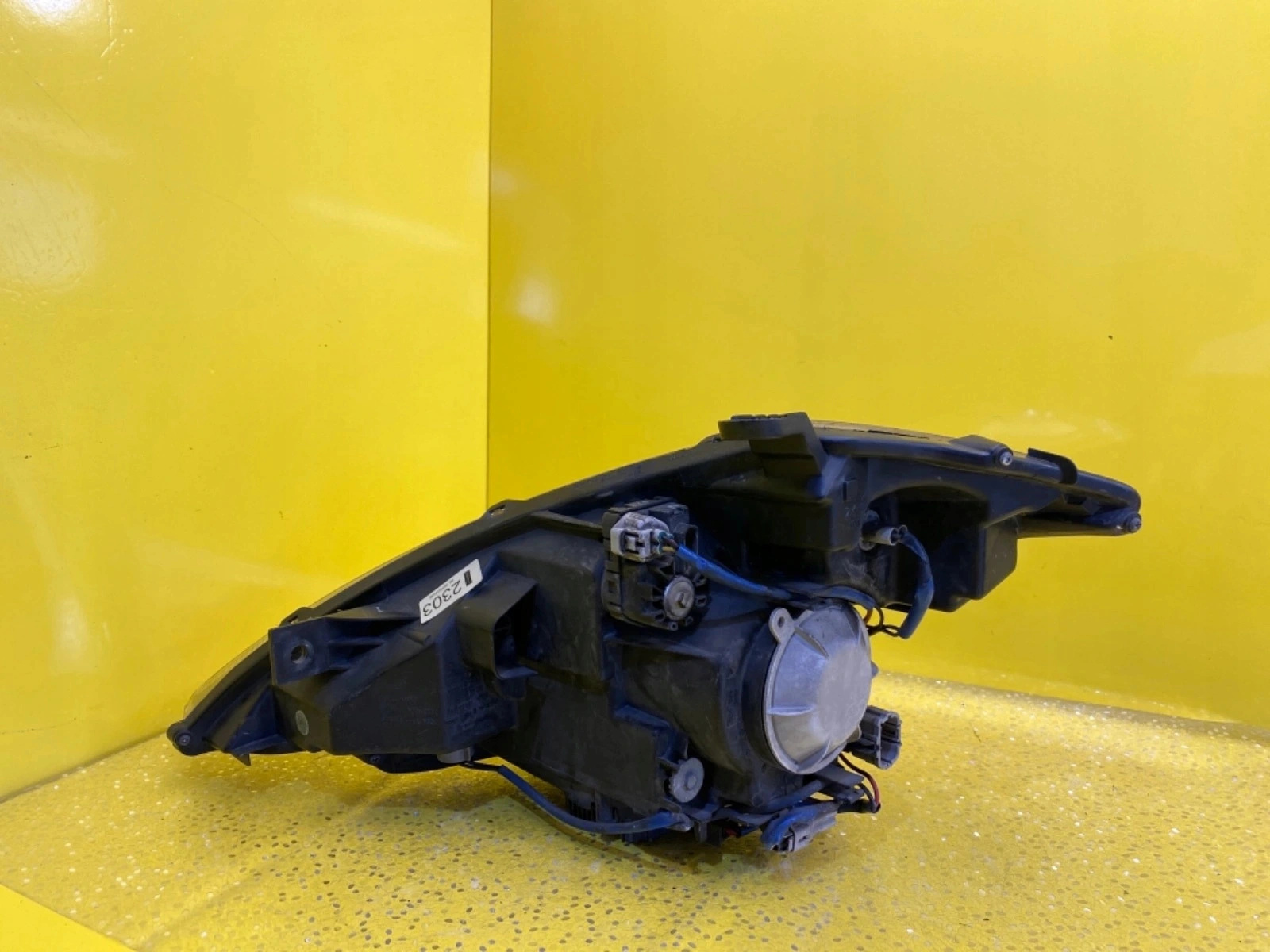 Phare droit Nissan Murano Z50 03-08 BI XENON Autolamps 2 Phare droit Nissan Murano Z50 03-08 BI XENON