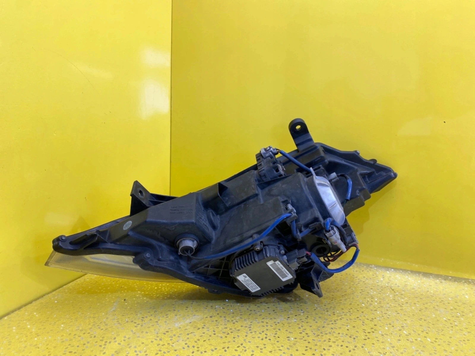 Phare droit Nissan Murano Z50 03-08 BI XENON Autolamps 3 Phare droit Nissan Murano Z50 03-08 BI XENON