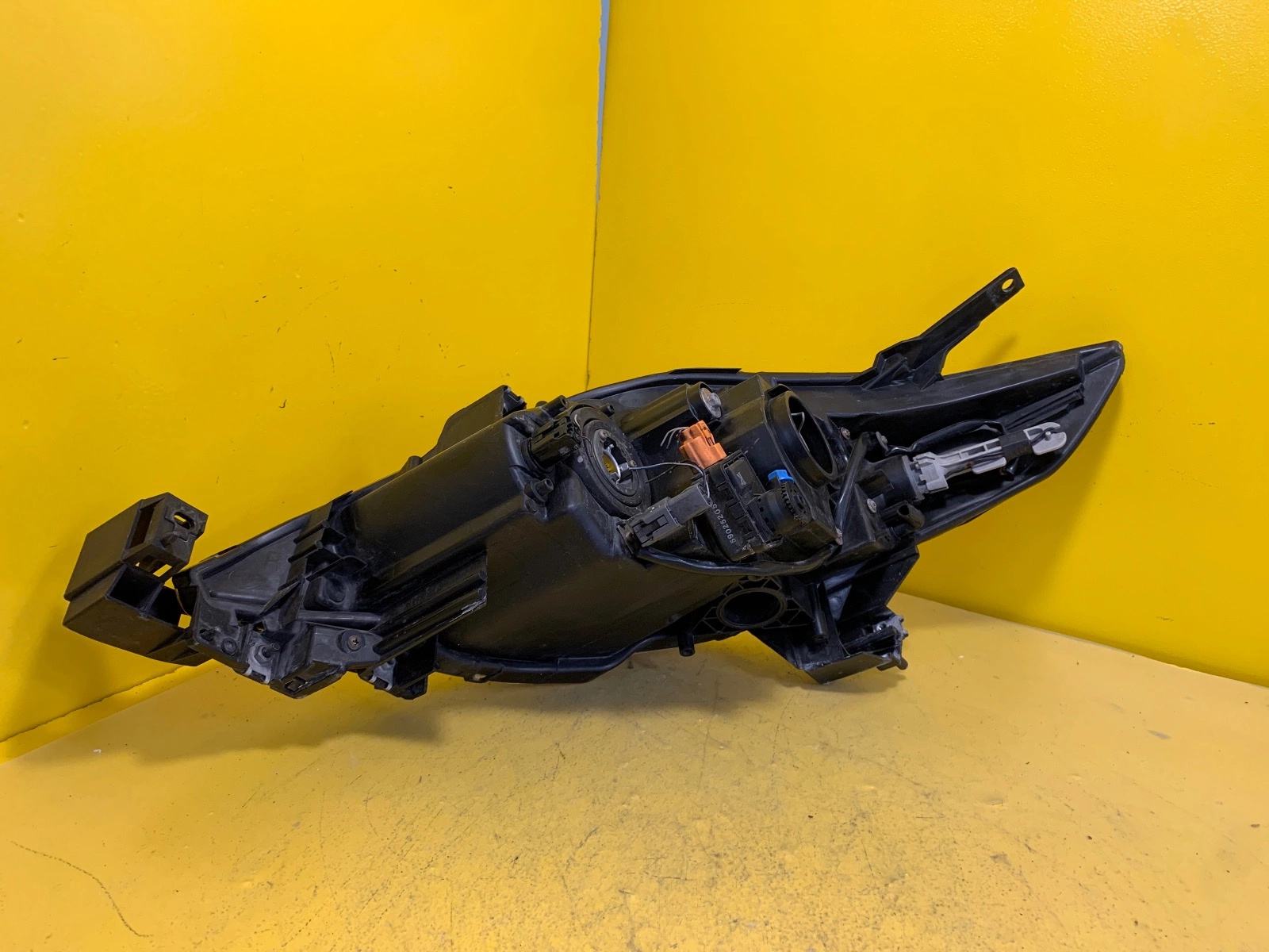 Phare droit MAZDA 5 CR19 2005-2008 Autolamps 2 Phare droit MAZDA 5 CR19 2005-2008