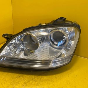 Phare gauche Mercedes ML W164 05-08 uni