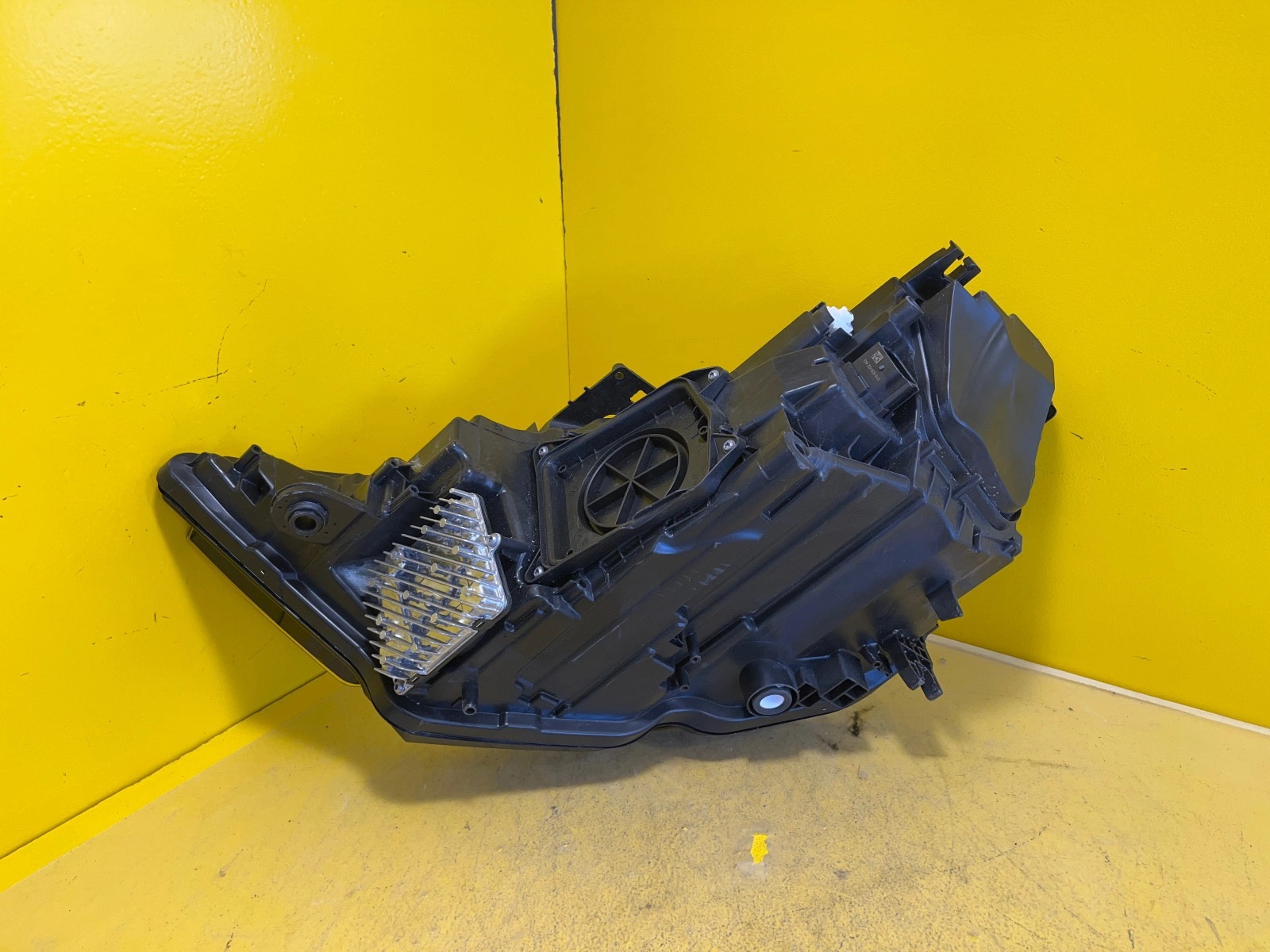 Phare droit Audi A6 C8 4K0 18+ Full Led 4K0941034 Autolamps 3 Phare droit Audi A6 C8 4K0 18+ Full Led 4K0941034