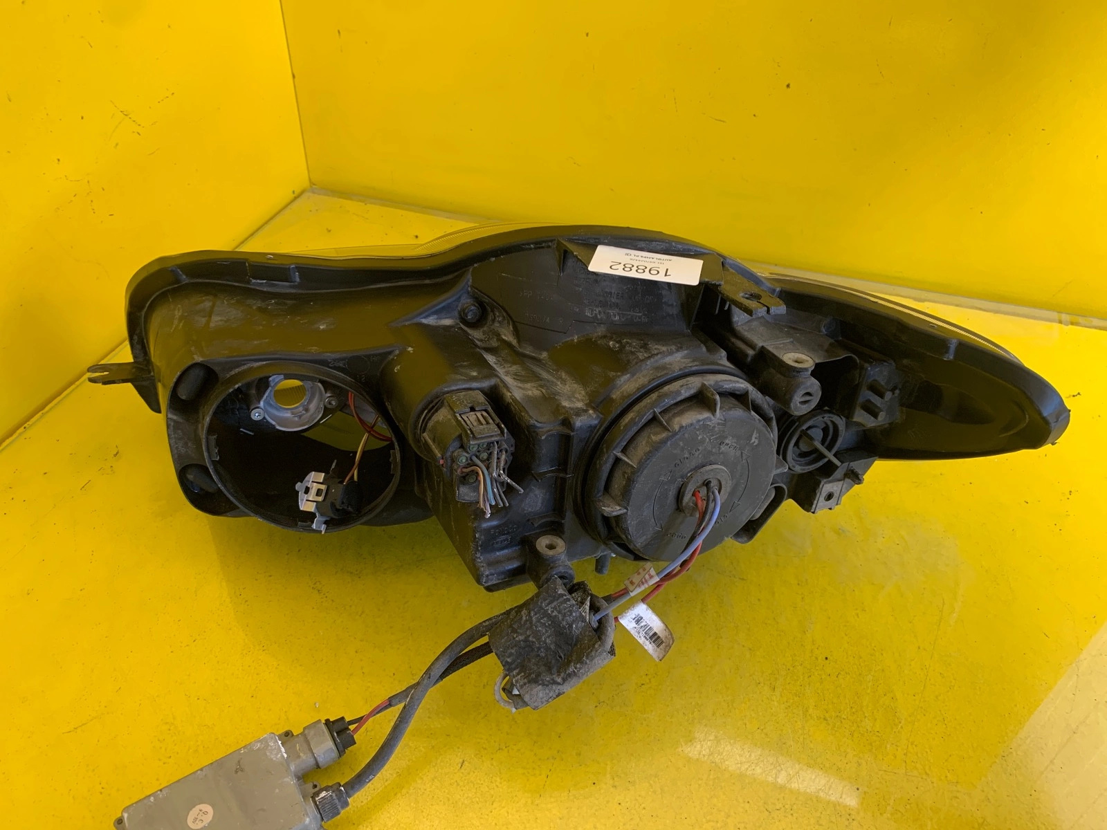 Phare droit JAGUAR XF X250 07-11 H7 Autolamps 3 Phare droit JAGUAR XF X250 07-11 H7