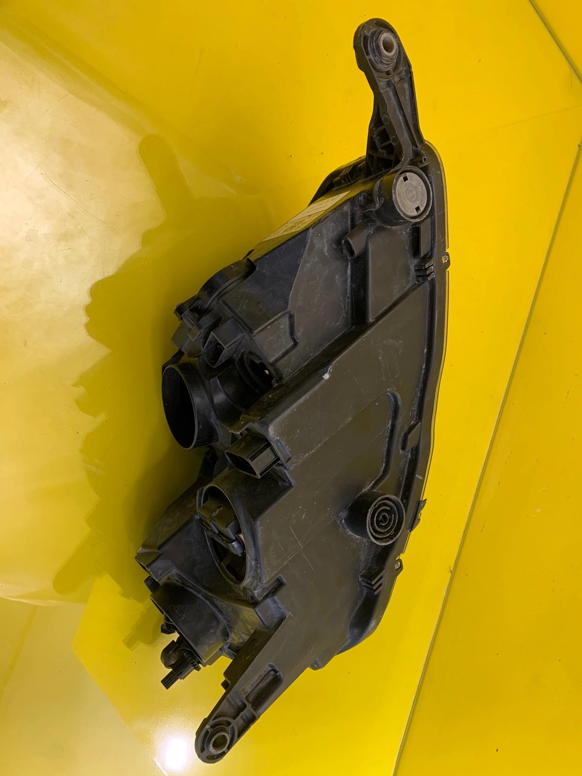 Phare avant gauche Skoda Rapid 5J Led Lift 16- 5JB941015B Autolamps 6 Phare avant gauche Skoda Rapid 5J Led Lift 16- 5JB941015B