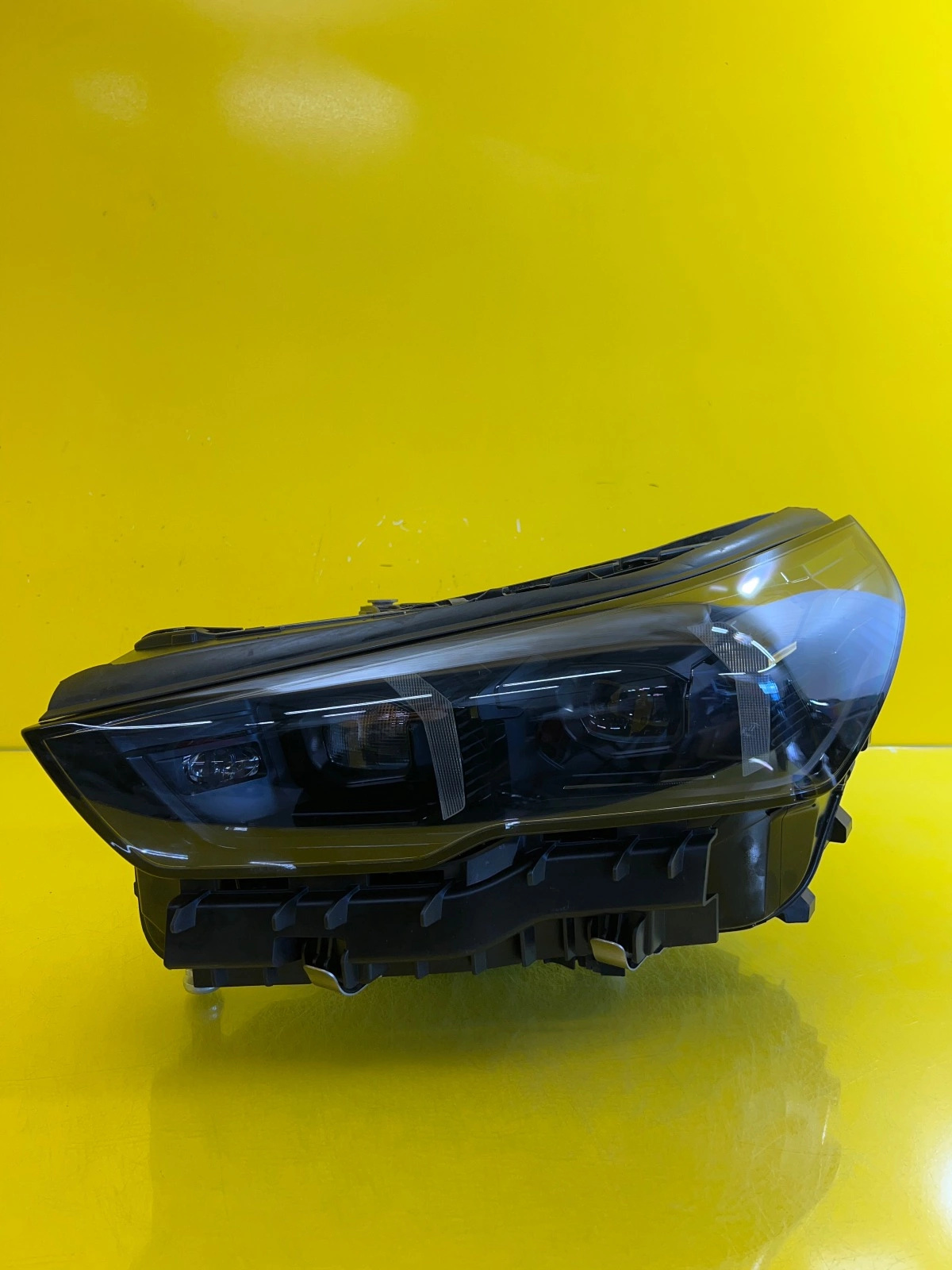 Phares Gauche BMW 5 G60 G61 Full Led Shadow Black Autolamps Phares Gauche BMW 5 G60 G61 Full Led Shadow Black