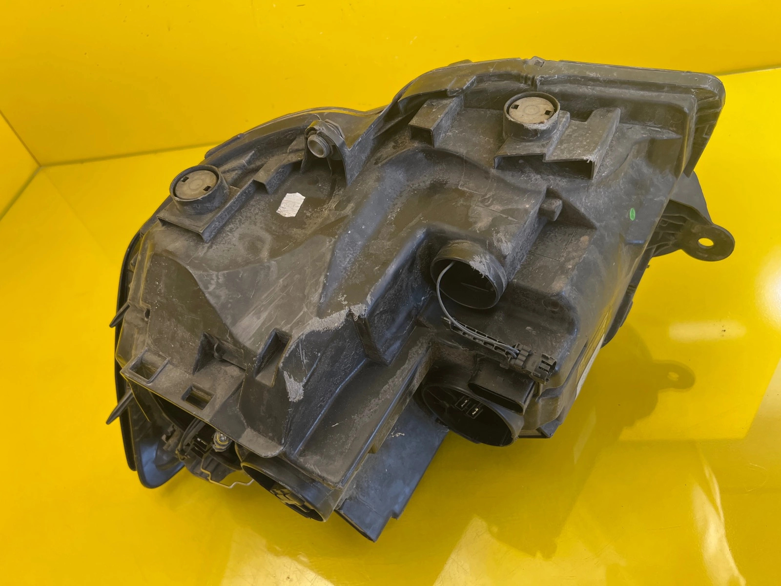 Phare avant droit VW T6 Transporter 7E 15- 7E1941006 Autolamps 7 Phare avant droit VW T6 Transporter 7E 15- 7E1941006