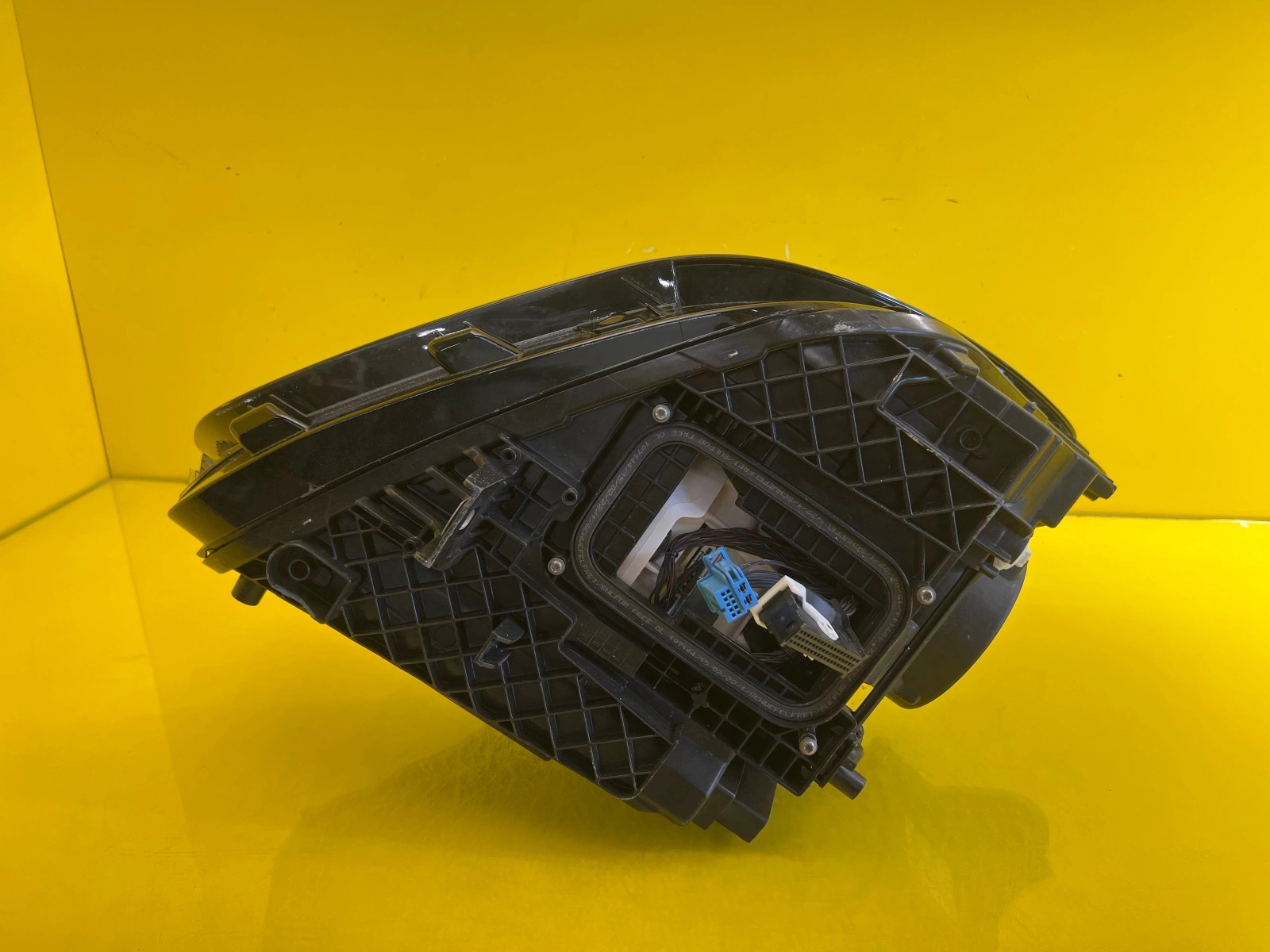 Phare gauche Mercedes Classe B W247 Full Led Multibeam A2479061304 Autolamps 7 Phare gauche Mercedes Classe B W247 Full Led Multibeam A2479061304