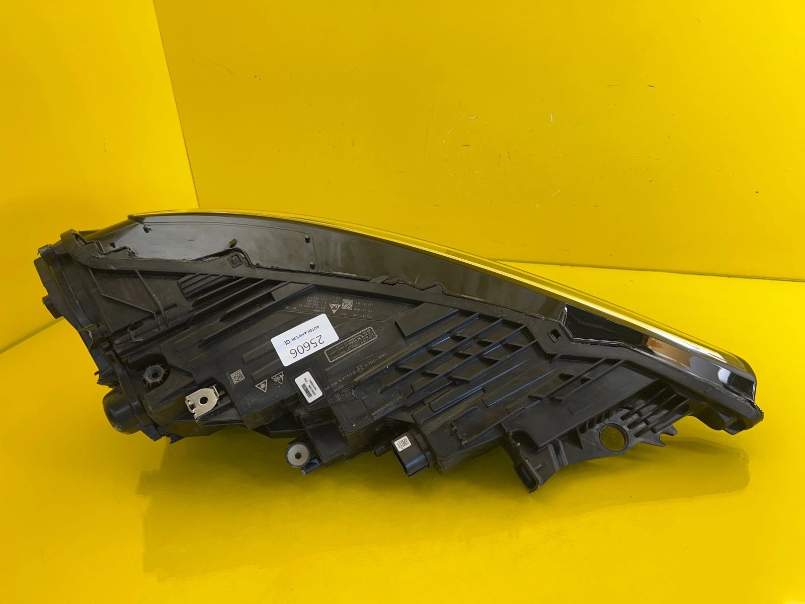 Phare gauche Audi Q8 4M8 Lift Laser 4M8941085 Autolamps 3 Phare gauche Audi Q8 4M8 Lift Laser 4M8941085