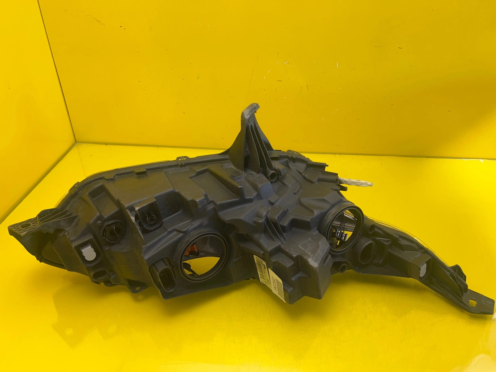 Phare gauche Ford Transit Connect Mk2 Lift 13- ordinaire FT11-13W030AA Autolamps 4 Phare gauche Ford Transit Connect Mk2 Lift 13- ordinaire FT11-13W030AA