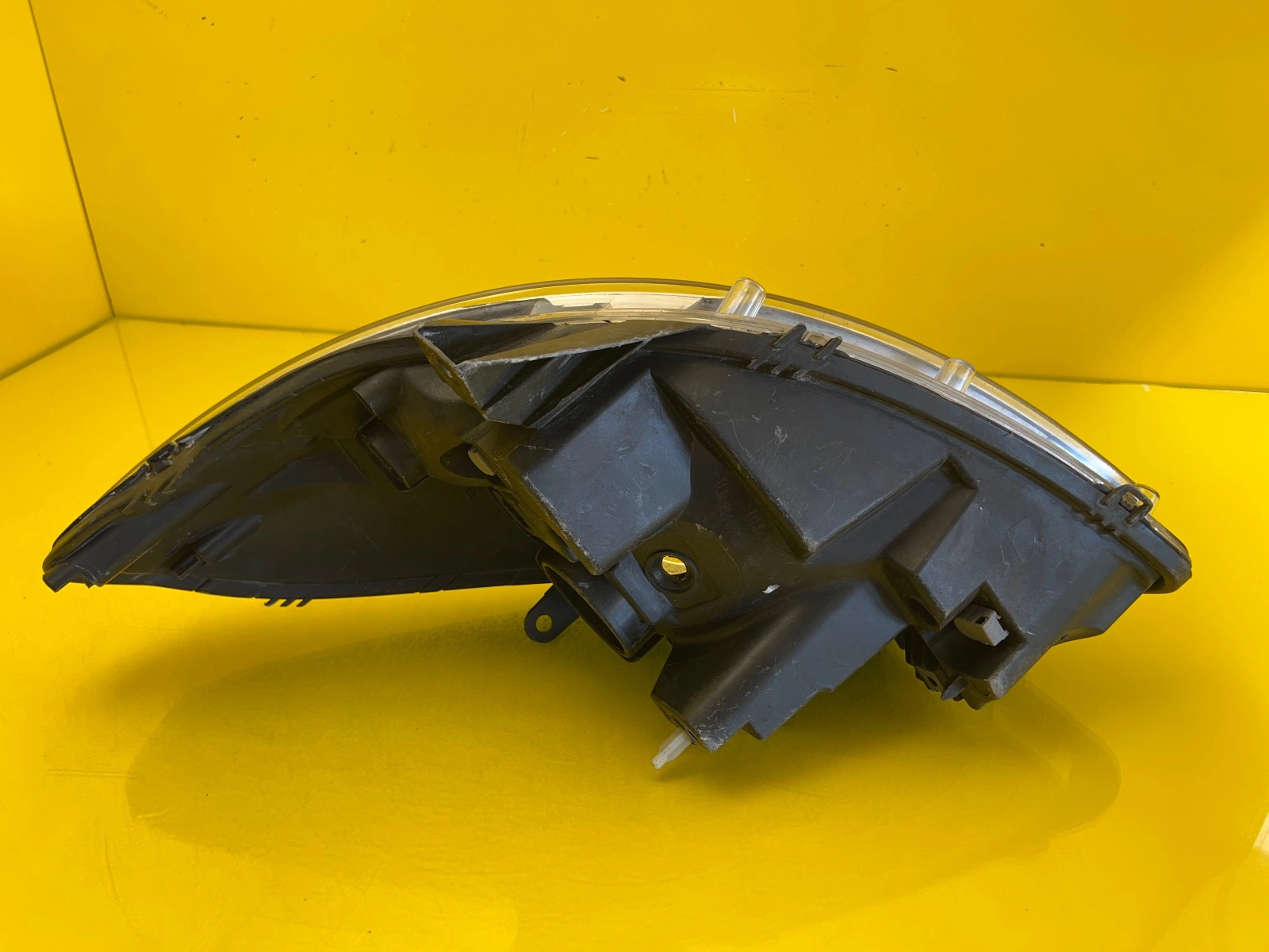 Phare avant droit Dacia Sandero 08-12 8200733877 Autolamps 5 Phare avant droit Dacia Sandero 08-12 8200733877