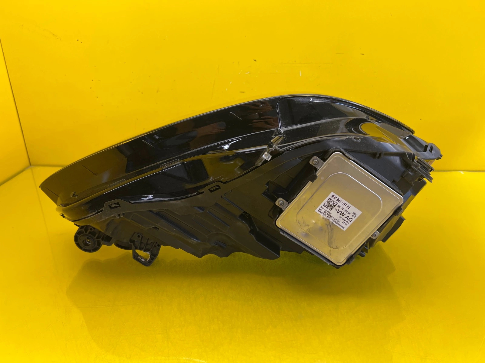 Phare gauche Audi A5 III 8B3 Full Led Complete 8B3941035AA Autolamps 6 Phare gauche Audi A5 III 8B3 Full Led Complete 8B3941035AA