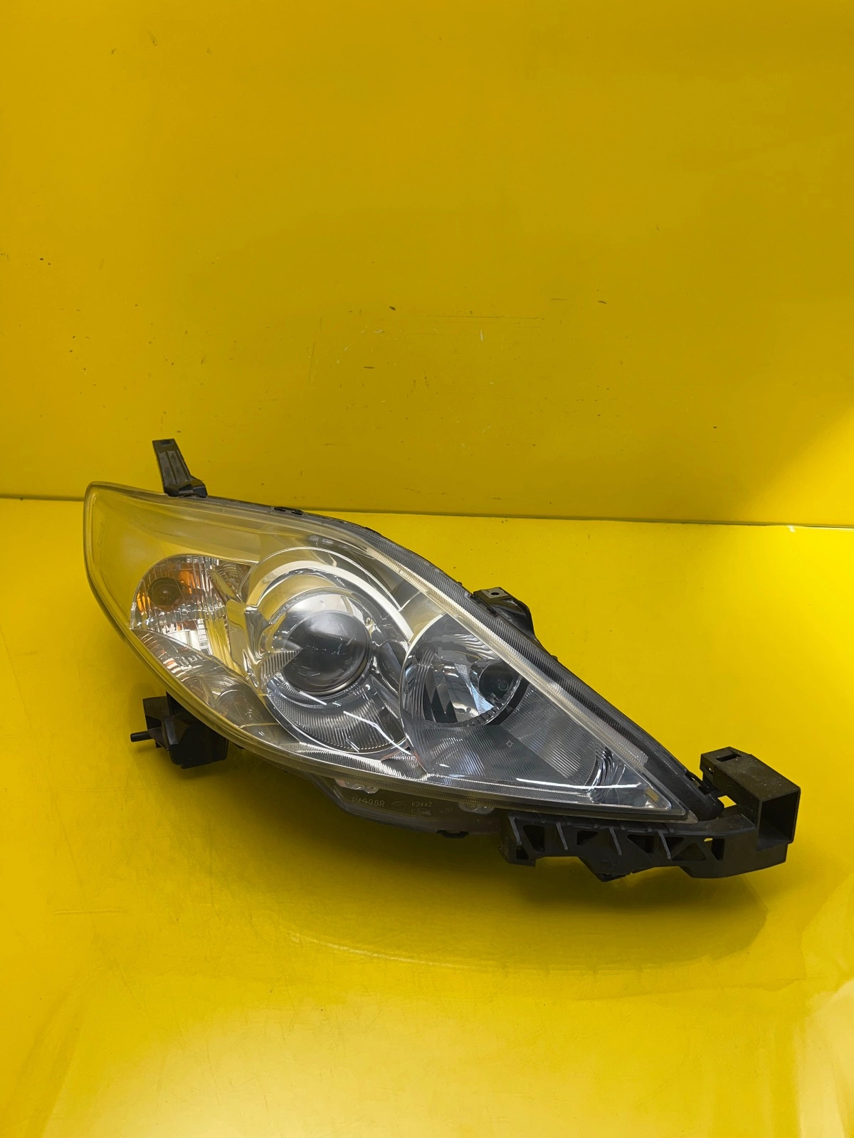 Phare avant droit Mazda 5 05-08 EU P5115R Autolamps Phare avant droit Mazda 5 05-08 EU P5115R