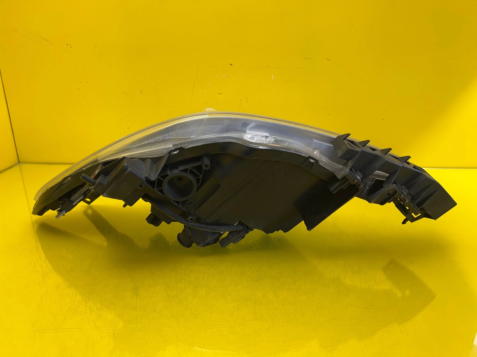 Phare avant droit Mazda 5 05-08 EU P5115R Autolamps 5 Phare avant droit Mazda 5 05-08 EU P5115R