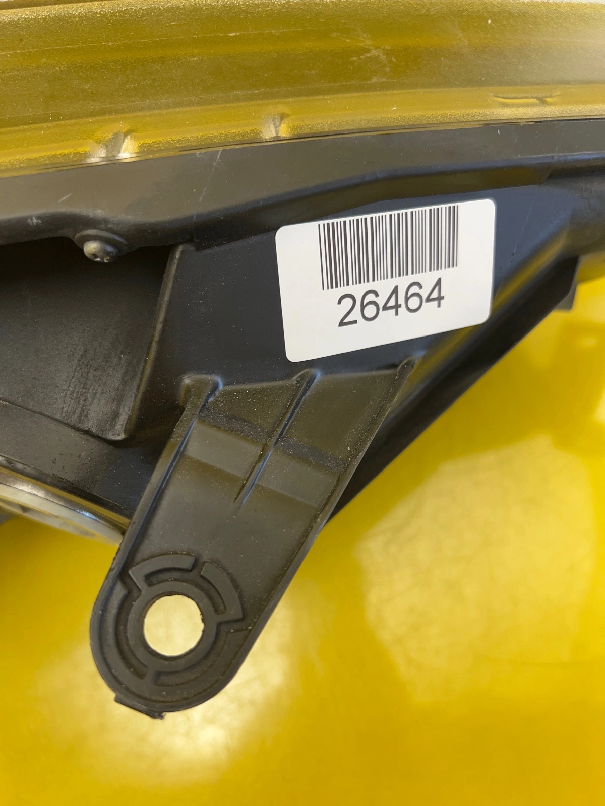 Phare avant gauche Toyota 4RUNNER 2014- USA Autolamps 4 Phare avant gauche Toyota 4RUNNER 2014- USA