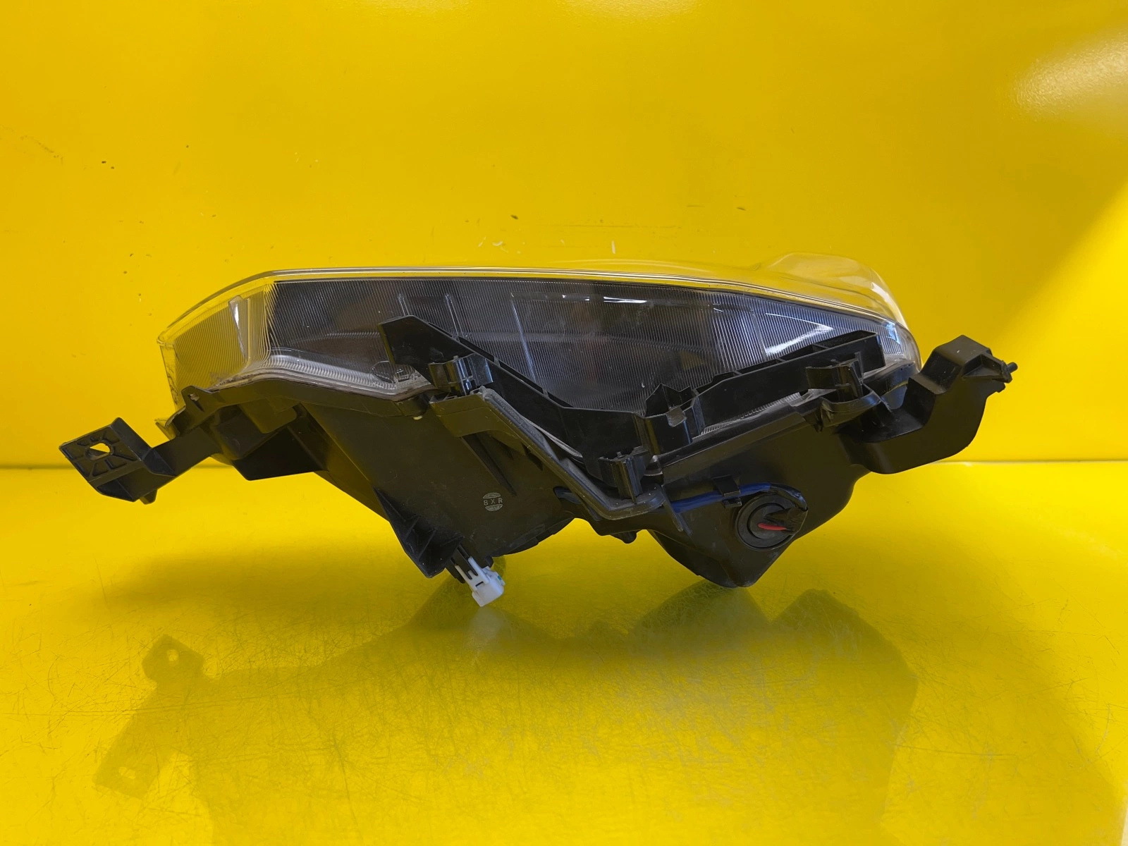 Phare avant gauche Toyota 4RUNNER 2014- USA Autolamps 6 Phare avant gauche Toyota 4RUNNER 2014- USA