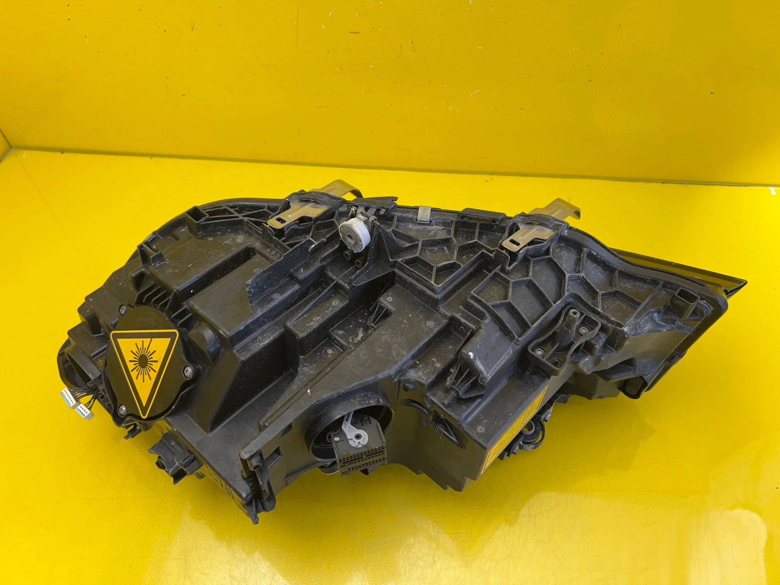 Phare Droit BMW 3 G20 G21 18- Laser Shadow Black 9500916-01 Autolamps 5 Phare Droit BMW 3 G20 G21 18- Laser Shadow Black 9500916-01