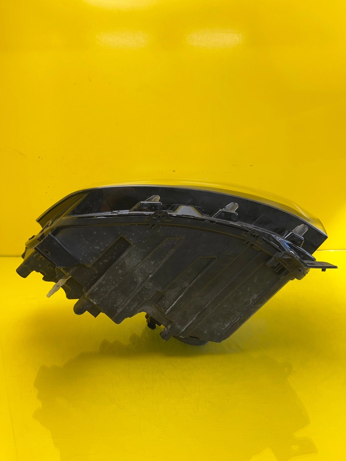 Phare Avant Droit Full Led Dacia Duster III 2024- 260107725R Autolamps 5 Phare Avant Droit Full Led Dacia Duster III 2024- 260107725R