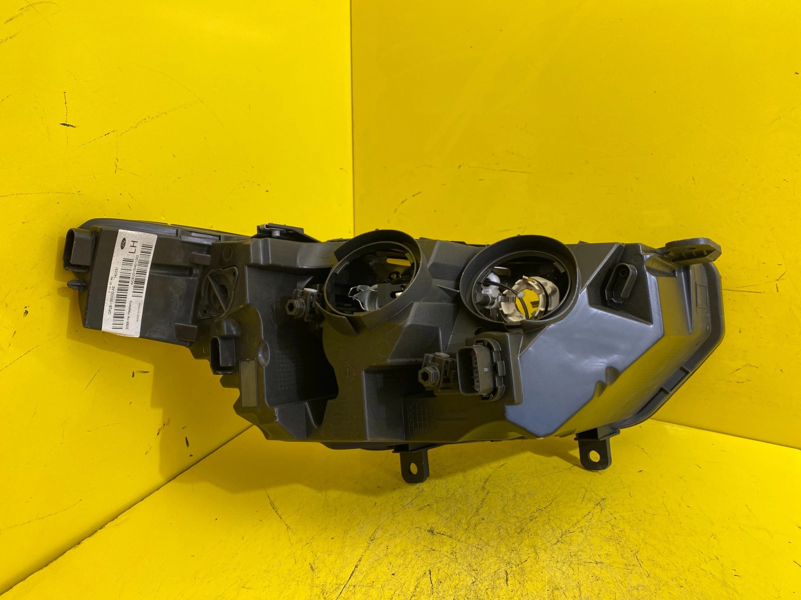 Phare gauche FORD MONDEO MK5 LIFT SENSOR DS73-13W030-AE 9 broches Autolamps 3 Phare gauche FORD MONDEO MK5 LIFT SENSOR DS73-13W030-AE 9 broches