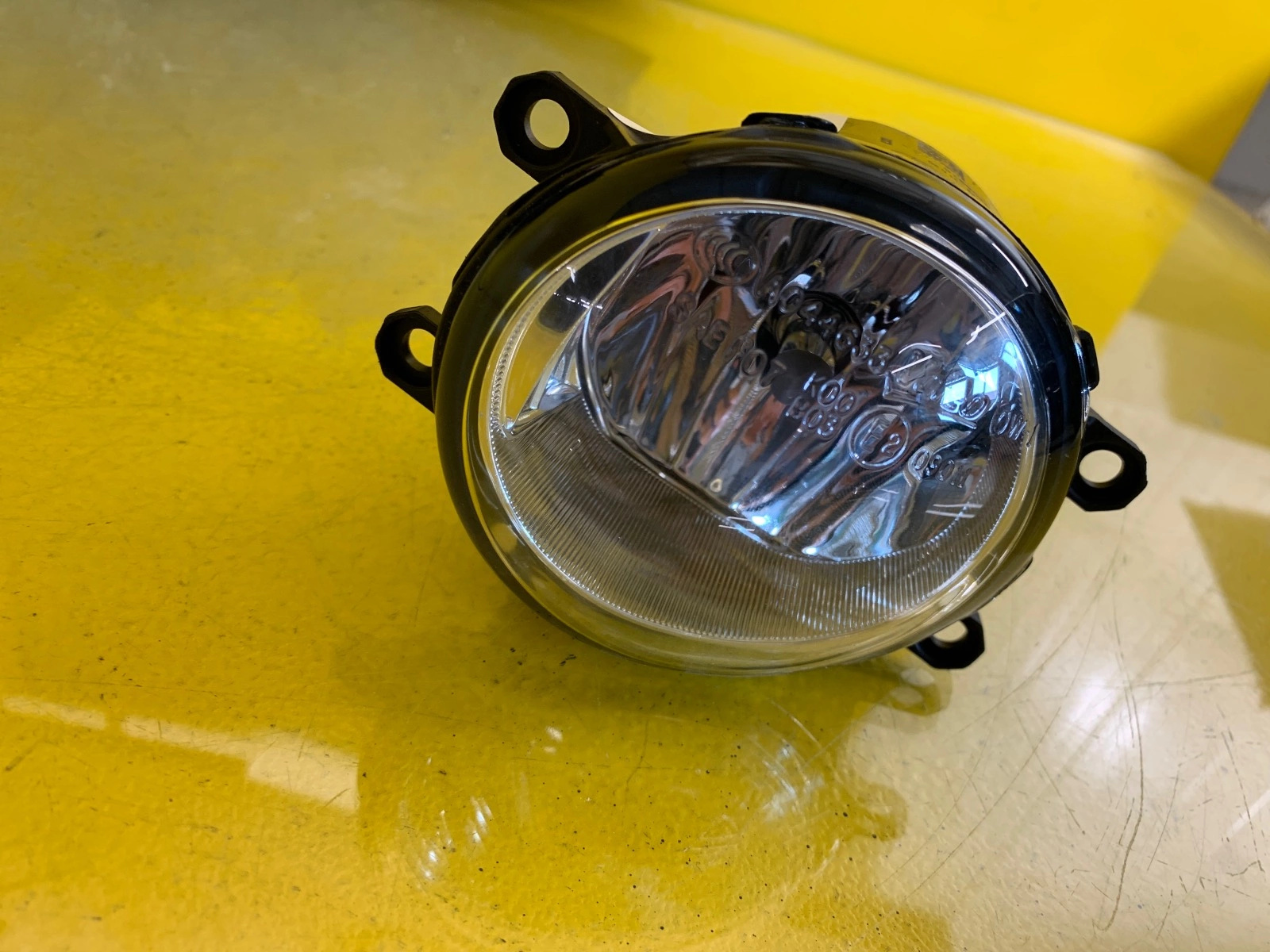 Phare Halogène Gauche Toyota Avensis III T27 Lexus CT200H 89092699 Autolamps Phare Halogène Gauche Toyota Avensis III T27 Lexus CT200H 89092699