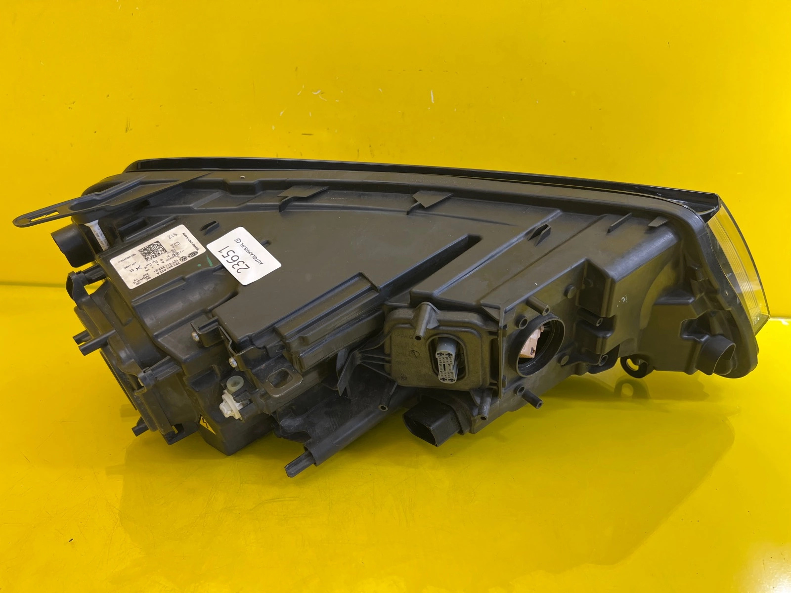 Phare gauche VW Touareg Lift 15- 7P1941033A Autolamps 3 Phare gauche VW Touareg Lift 15- 7P1941033A