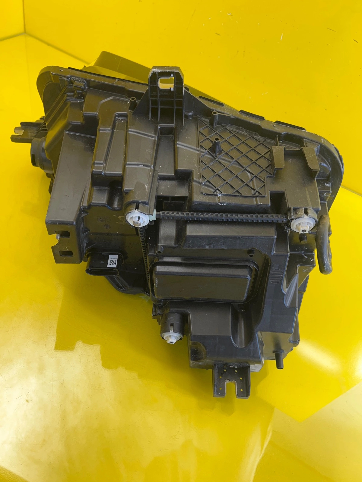 Phare gauche Audi A6 E-Tron Full Led 85E941033 Autolamps 5 Phare gauche Audi A6 E-Tron Full Led 85E941033