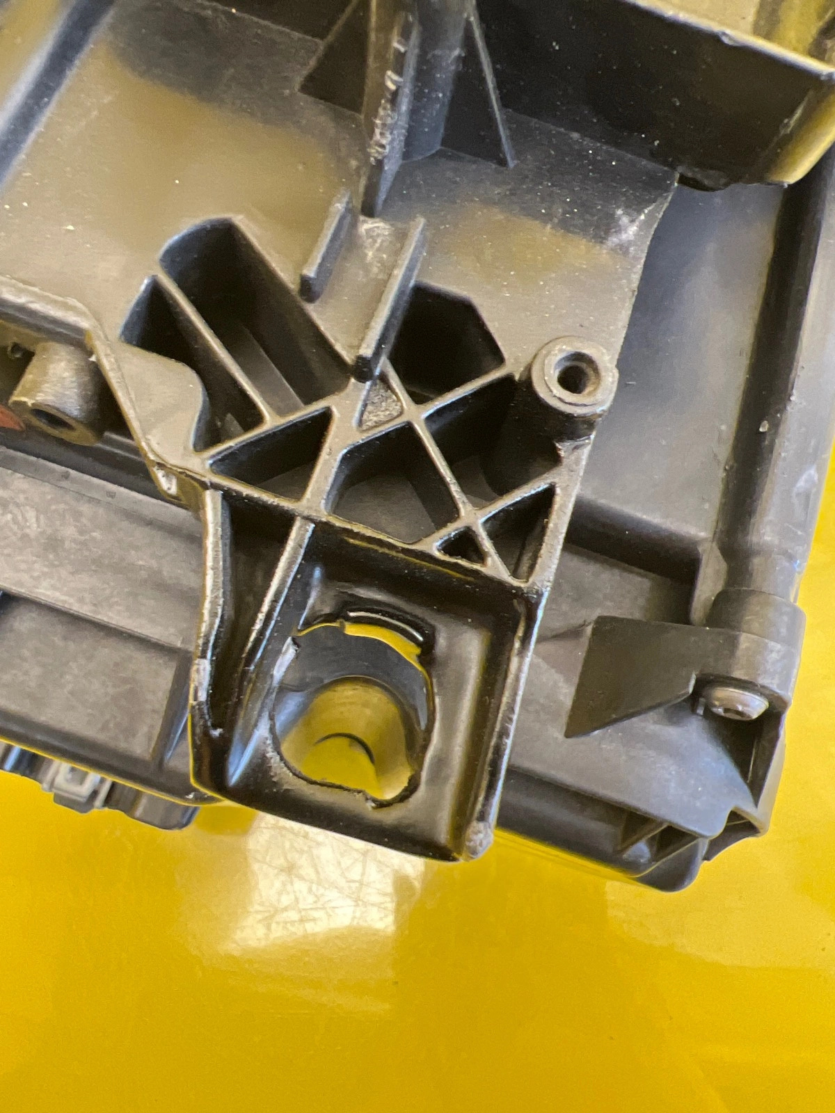 Phare droit VW Golf Sportsvan Xenon 14-18 517941034B Autolamps 6 Phare droit VW Golf Sportsvan Xenon 14-18 517941034B