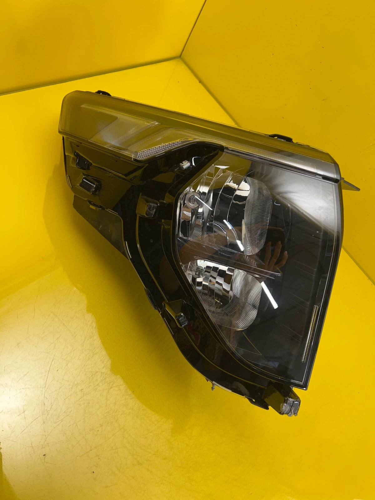 Phare droit Ford Transit Courier MK3 Regular 23- R2X613E014AE Autolamps Phare droit Ford Transit Courier MK3 Regular 23- R2X613E014AE