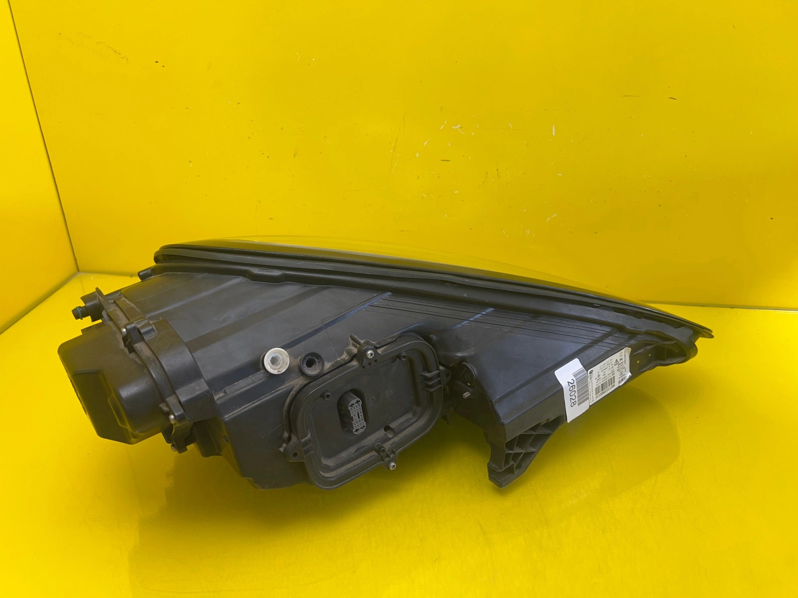 Phare gauche Porsche Panamera 970 Lift Bi-Xenon Led 970631071 USA Autolamps 3 Phare gauche Porsche Panamera 970 Lift Bi-Xenon Led 970631071 USA