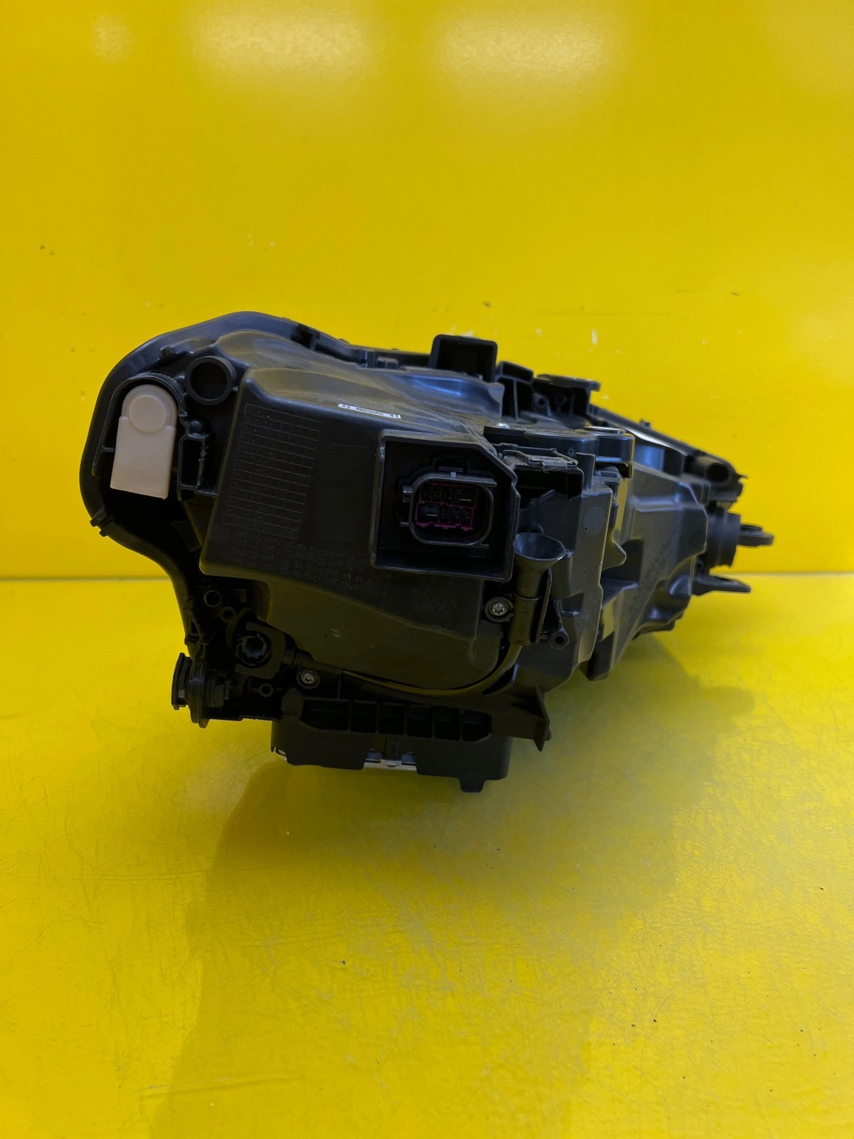 Phare gauche Audi A5 III 8B3 Full led Complete 8B3941035AB Autolamps 4 Phare gauche Audi A5 III 8B3 Full led Complete 8B3941035AB