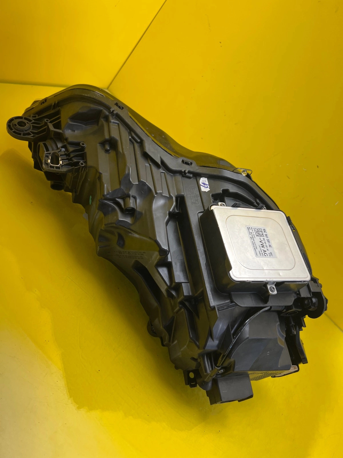 Phare gauche Audi A5 III 8B3 Full led Complete 8B3941035AB Autolamps 5 Phare gauche Audi A5 III 8B3 Full led Complete 8B3941035AB