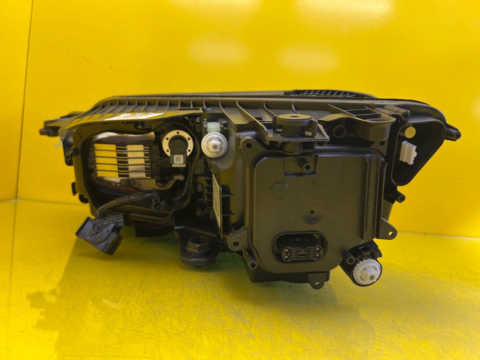 Phare droit VW Touareg III 3 19- Full Led 761941082A Autolamps 5 Phare droit VW Touareg III 3 19- Full Led 761941082A