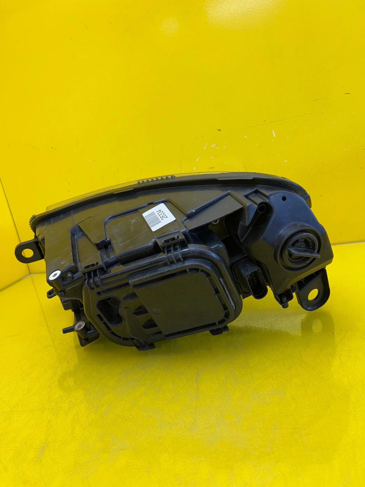 Phare avant droit Audi A6 C6 4F0 Bi-Xenon non orientable Autolamps 4 Phare avant droit Audi A6 C6 4F0 Bi-Xenon non orientable