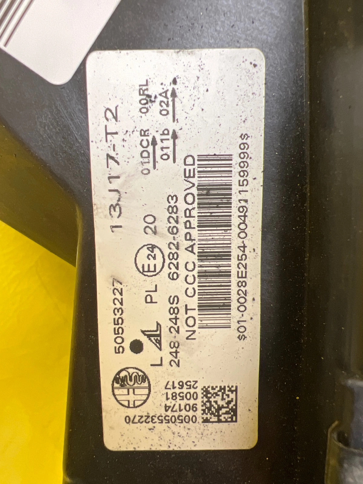 Phare gauche Alfa Romeo Giulia Torsion Xenon Led 50553227 Autolamps 2 Phare gauche Alfa Romeo Giulia Torsion Xenon Led 50553227