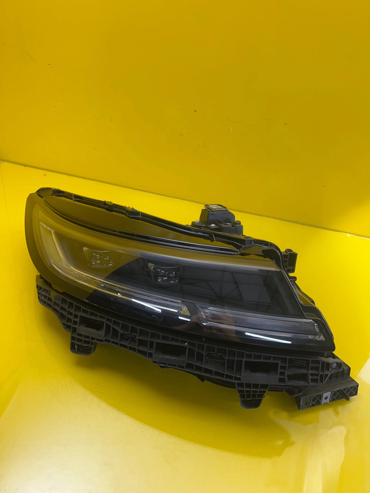 Phare droit Land Rover Range Rover Sport L461 Full Led UK N9X2-13W029-AJ Autolamps Phare droit Land Rover Range Rover Sport L461 Full Led UK N9X2-13W029-AJ