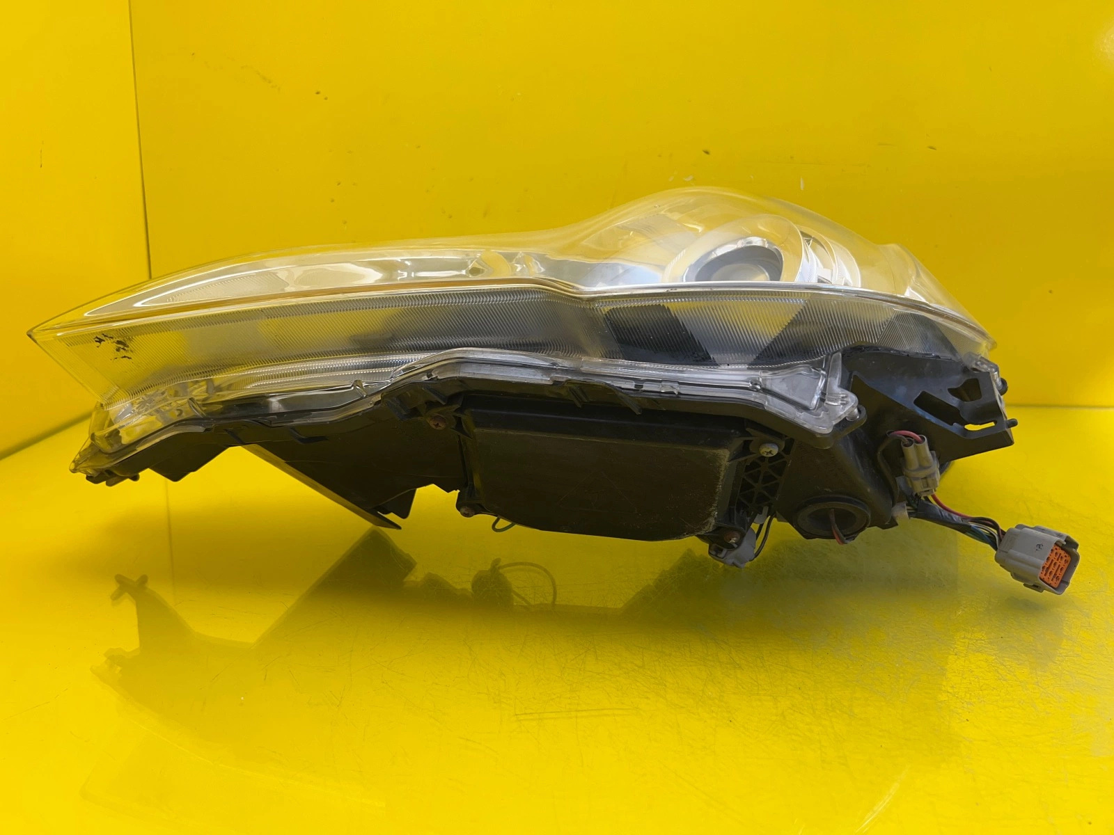 Phare gauche Subaru Legacy V Outback IV Lift Xenon 12-14 Autolamps 5 Phare gauche Subaru Legacy V Outback IV Lift Xenon 12-14