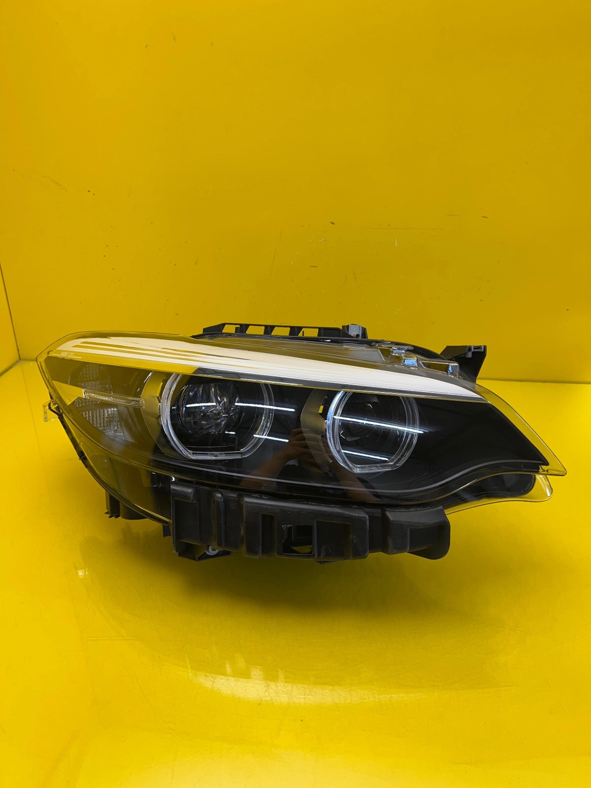 Phare droit BMW II 2 F22 F23 LCI Lift Full Led 8738680-02 Autolamps Phare droit BMW II 2 F22 F23 LCI Lift Full Led 8738680-02