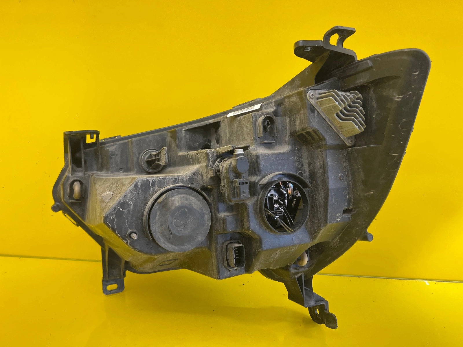 Phare droit Renault Master III IV 19- LED 260105567R Autolamps 4 Phare droit Renault Master III IV 19- LED 260105567R