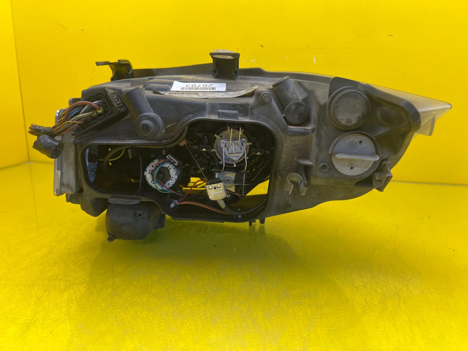 Phare droit BMW E90 E91 05- Xenon 69427389 Autolamps 5 Phare droit BMW E90 E91 05- Xenon 69427389